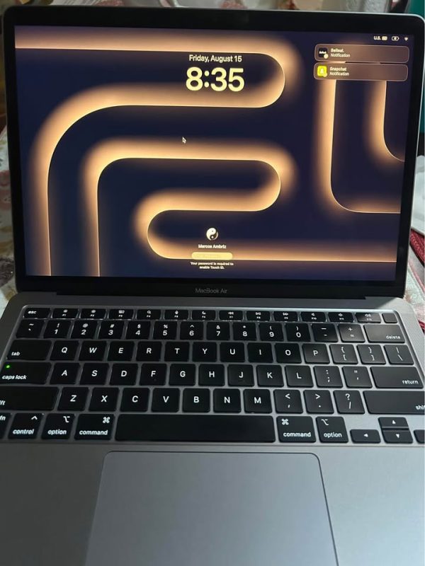 Apple MacBook Air 13.3 inch laptop-space gray- M1 chip - Apple intelligence - 8GB RAM - 256GB storag