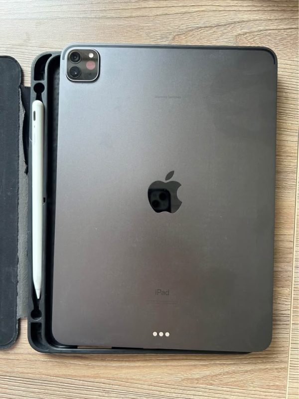 iPad Pro 11” (2nd Gen, 2020) - 128GB