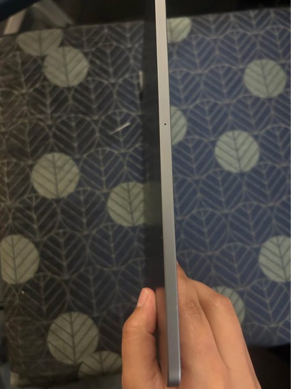 Apple 11 inch iPad Pro 3rd gen - CASH ONLY