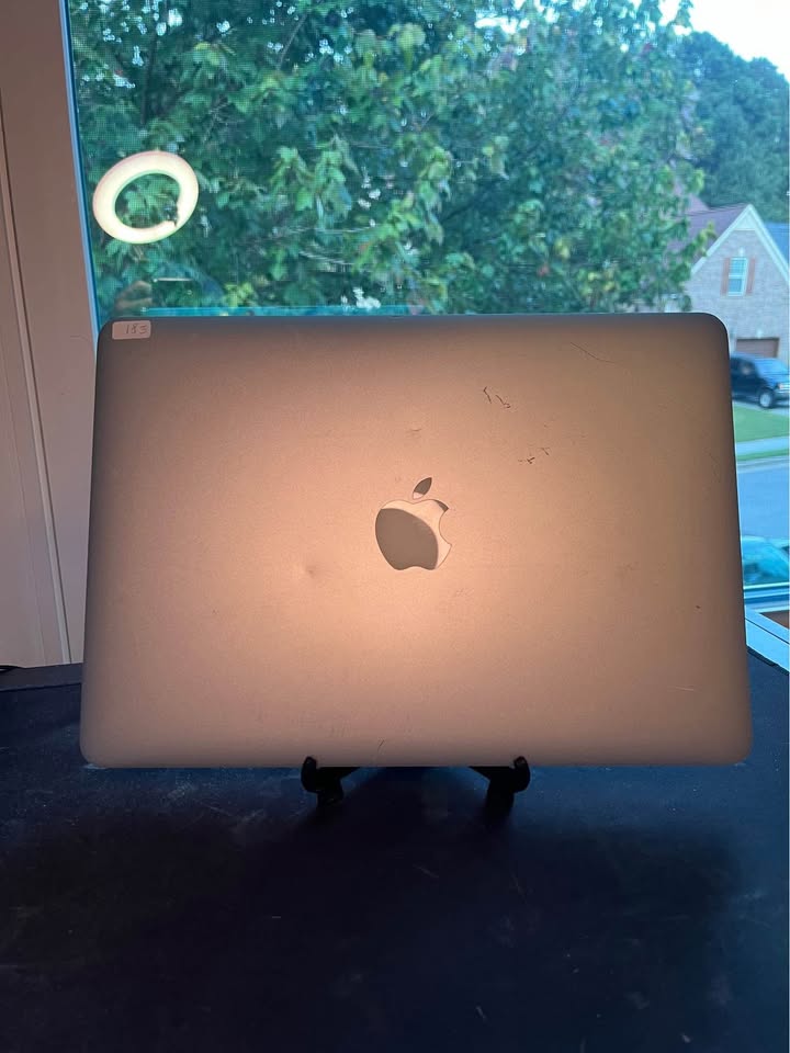 Refurbished Apple Laptop MacBook Air 2017 i7 1 Refurbished Apple Laptop MacBook Air 2017 i7