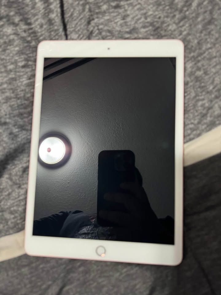 iPad 8 generation 1 iPad 8 generation