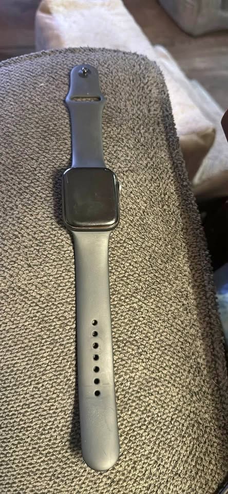 Smart-Watch SE 44mm Aluminum Frame - Read Description 6 Smart-Watch SE 44mm Aluminum Frame - Read Description