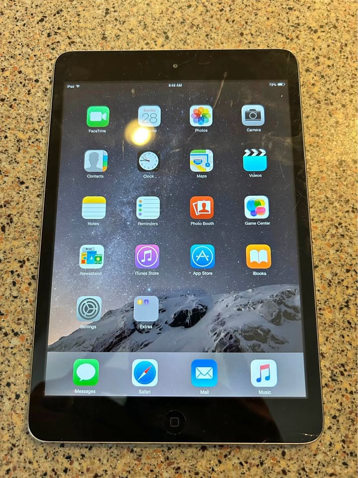 Used Apple Mini IPad MF432LL/A 3 Used Apple Mini IPad MF432LL/A