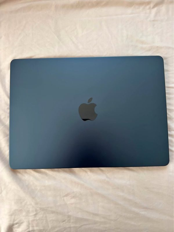 Apple MacBook Air M3 Chip (2024 Model)