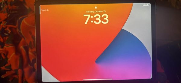 iPad Air (5th gen) blue