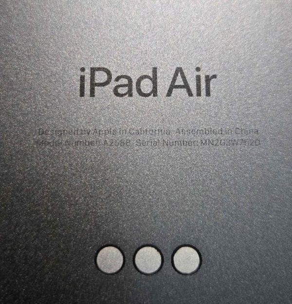 Apple iPad Air 5th Generation 64gb WiFi Space Gray 10.9 Inch