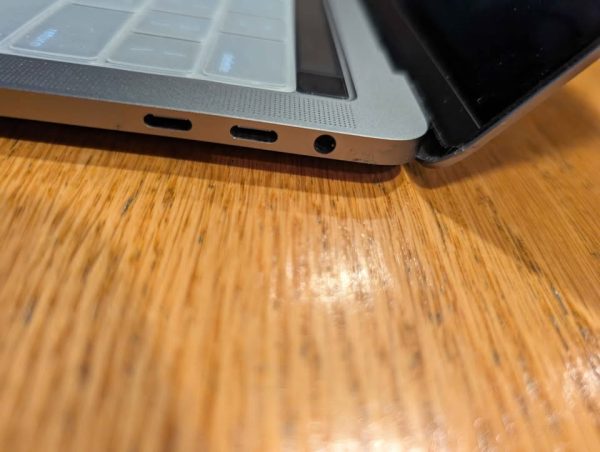 MacBook Pro w/TouchBar