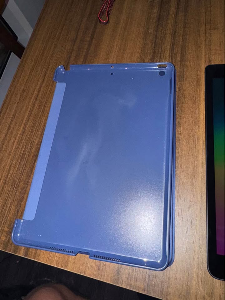 iPad 9th Gen 64GB 3 iPad 9th Gen 64GB