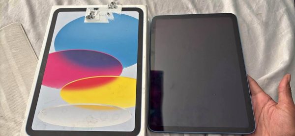 iPad 10th Generation 64GB WiFi blue