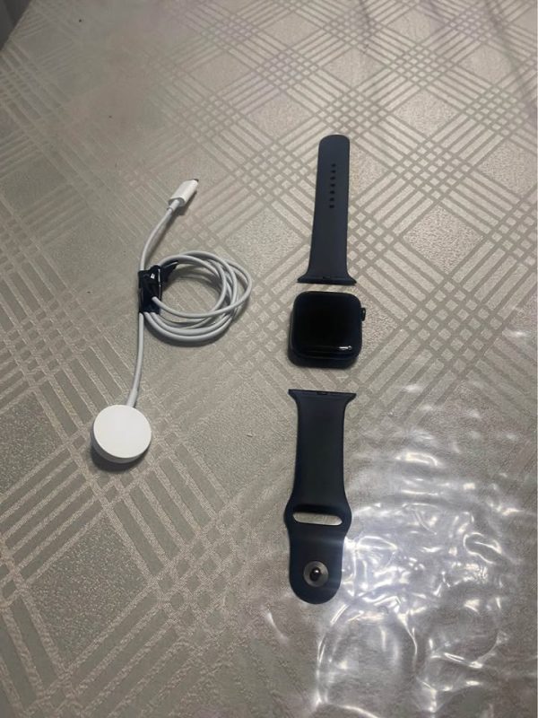 Apple Watch SE (M/L) Black Wrist Band
