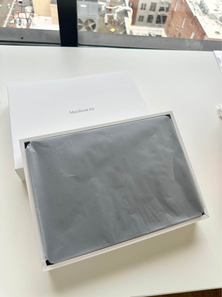 MacBook Air M3 laptop with 24GB RAM 1TB storage, Apple-certified refurbished. with a box and charge. 2 MacBook Air M3 laptop with 24GB RAM 1TB storage, Apple-certified refurbished. with a box and charge.