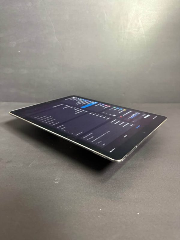 iPad Pro 12.9-inch 256GB Storage Wifi + Cellular Unlocked! ( Very Good )