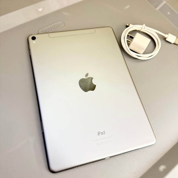 Apple iPad Pro 128GB WiFi + cellular 9.7”
