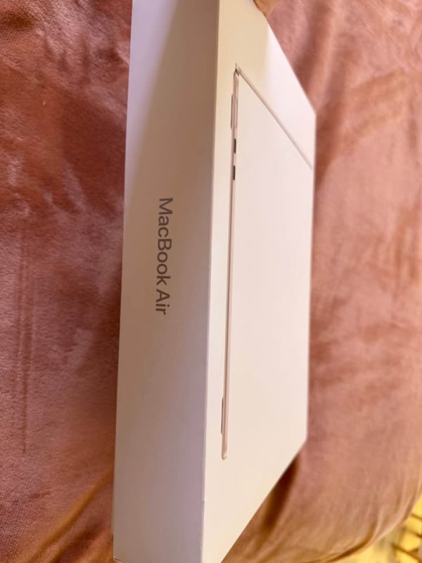 Apple - MacBook Air 13-inch Laptop - Apple M3 chip (2024)