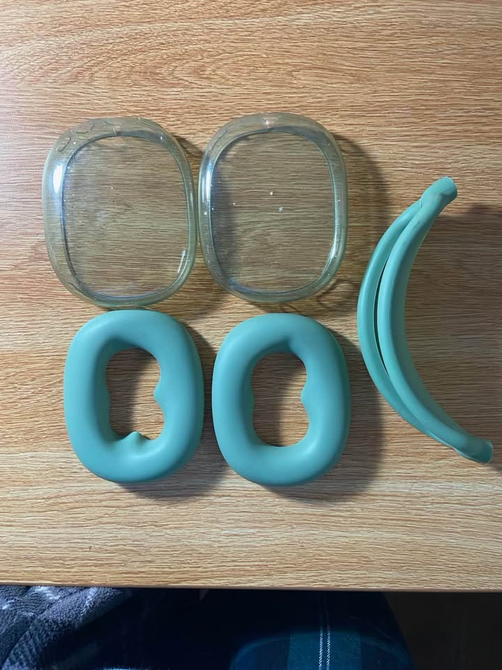 Apple AirPods Max 5 Apple AirPods Max