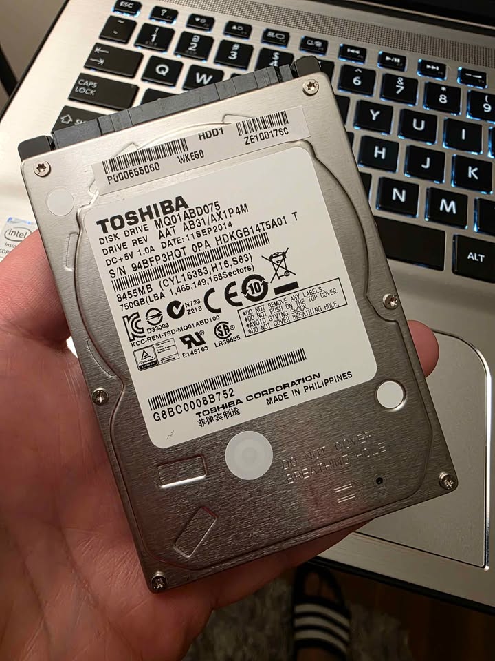 Toshiba Laptop 3 Toshiba Laptop