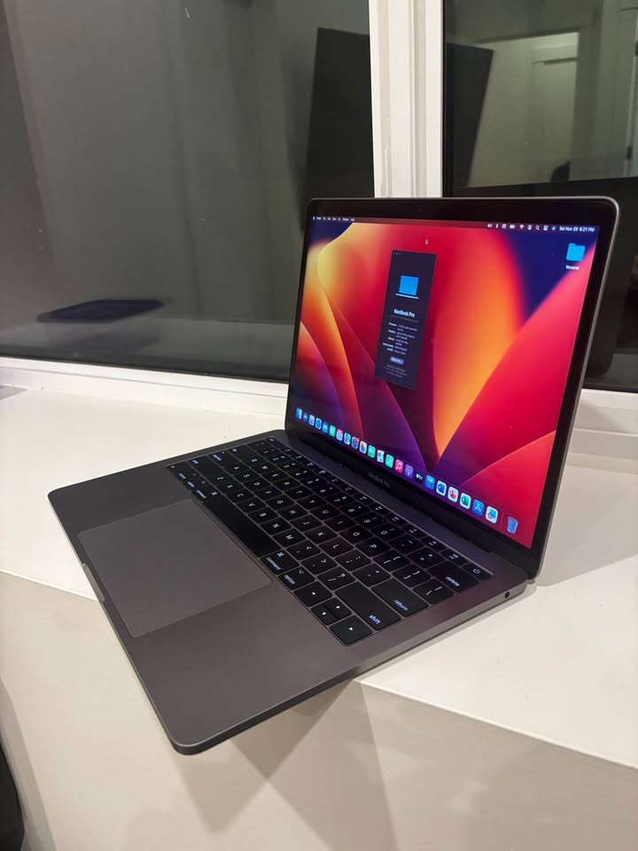 2017 MacBook Pro 13 2 2017 MacBook Pro 13