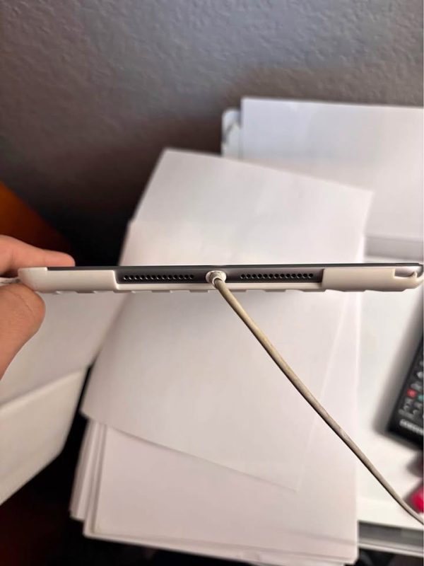 Apple Ipad 5th generation