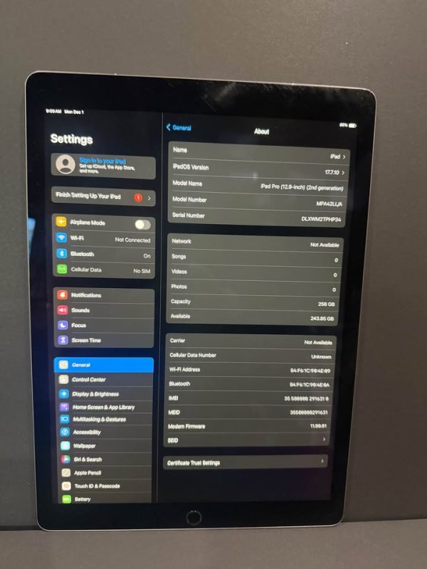 Ipad Pro 2nd Gen 12.9” 256GB Storage Wifi + Cellular Unlocked ( Cosmetic )