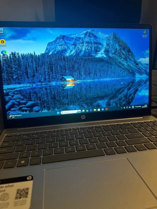 hp touch screen laptop i7