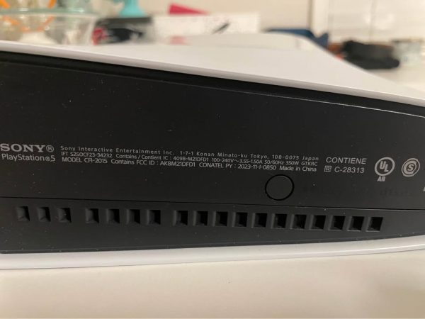 PlayStation 5 Digital Edition – Excellent Condition