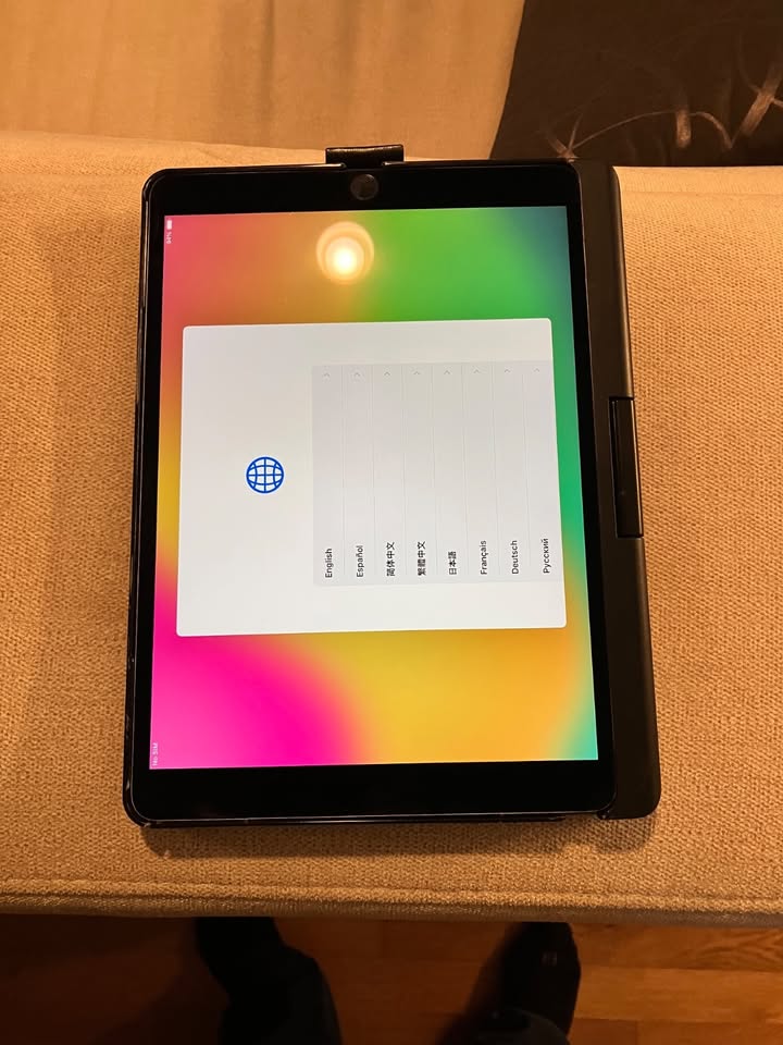 Apple Ipad Pro (10.5-inch) A1701 256 Gb, Wi-fi + 4g, 10.5 In - Space Gray 2 Apple Ipad Pro (10.5-inch) A1701 256 Gb, Wi-fi + 4g, 10.5 In - Space Gray