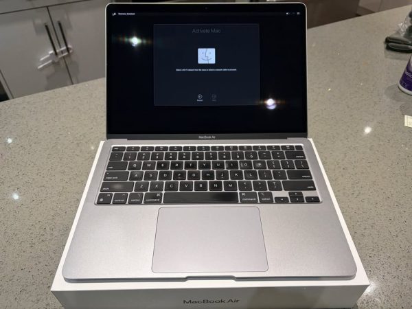 Apple MacBook Air 2020 (M1, A2337) – 8GB / 256GB