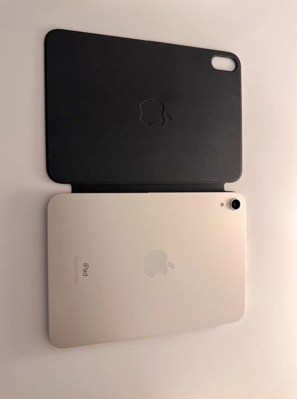 Apple iPad Mini 6th Generation- (Starlight) 64 GB & Original Apple Folio case 1N26