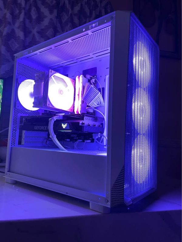 White Gaming PC ⚪️ - CPU Ryzen 3600 - GPU 3060Ti - RAM 16GB - 1TB SSD