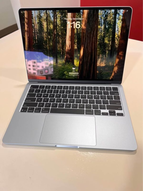 MacBook Air M4 Chip 2025 Apple Certified