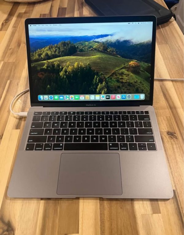 Macbook air computer