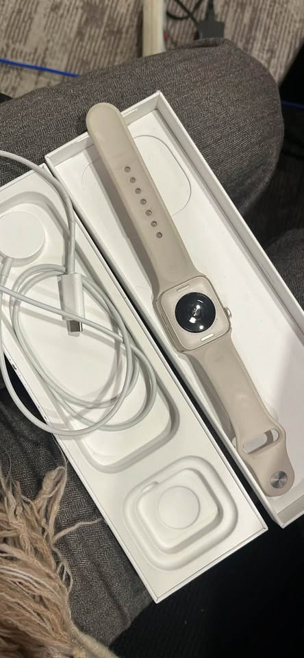 2ND Gen Apple Watch