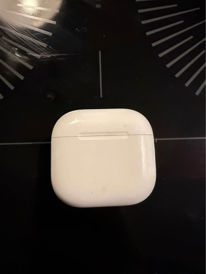 AirPods 4 with Active Noise Cancellation 1 AirPods 4 with Active Noise Cancellation