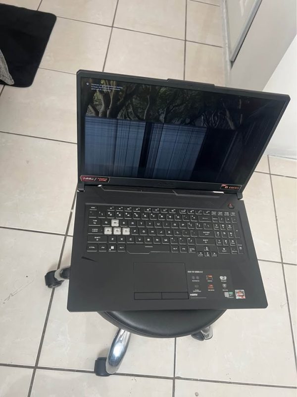 ASUS A17 Gaming Laptop 16GB ram upgrade (broken screen) + 15in Portable Monitor RYZEN 5 4600/GTX1650