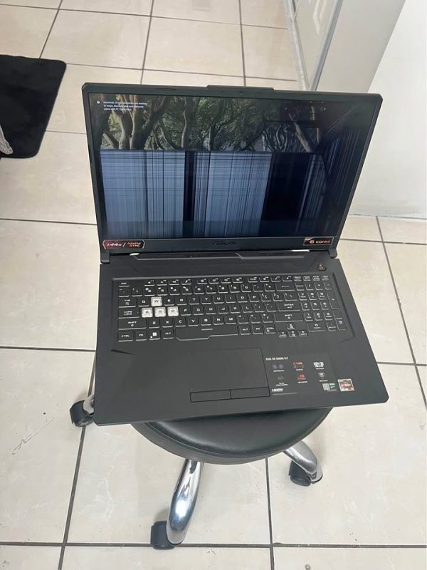 ASUS A17 Gaming Laptop 16GB ram upgrade (broken screen) + 15in Portable Monitor RYZEN 5 4600/GTX1650