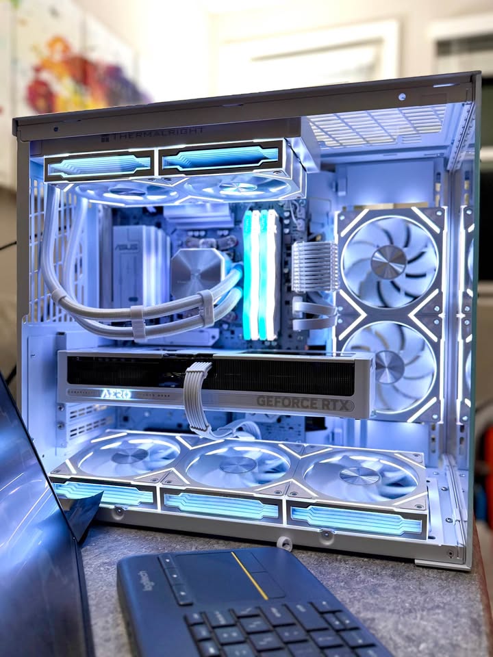 AMD Ryzen 9600X - RTX 5070 OC - Editing Workstation / Gaming PC 1 AMD Ryzen 9600X - RTX 5070 OC - Editing Workstation / Gaming PC