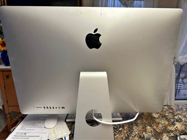 Great Christmas Gift for High School or College student Apple Computer, HP Printer