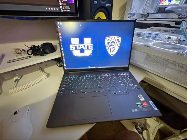 (NEED GONE ASAP) Lenovo Legion Slim 5 Gen 8 Gaming Laptop