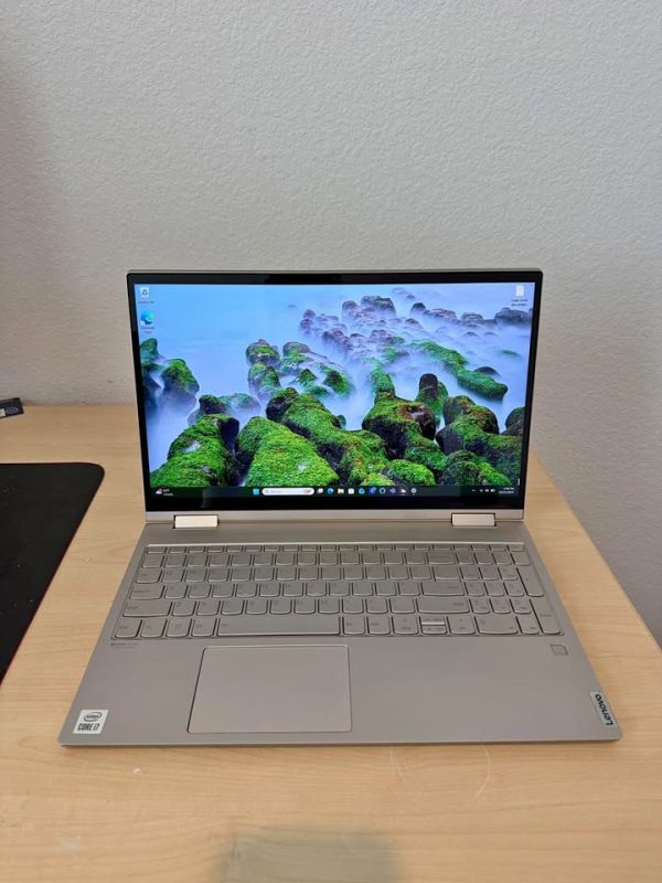 LENOVO YOGA LAPTOP i7, 512GB SSD, 12GB RAM TOUCH SCREEN
