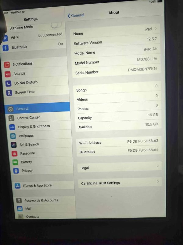 2013 Apple iPad Air 1Gen