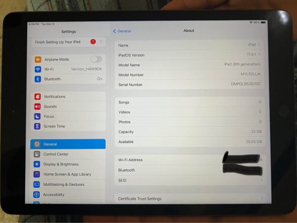 iPad 8th gen 32gb WiFi