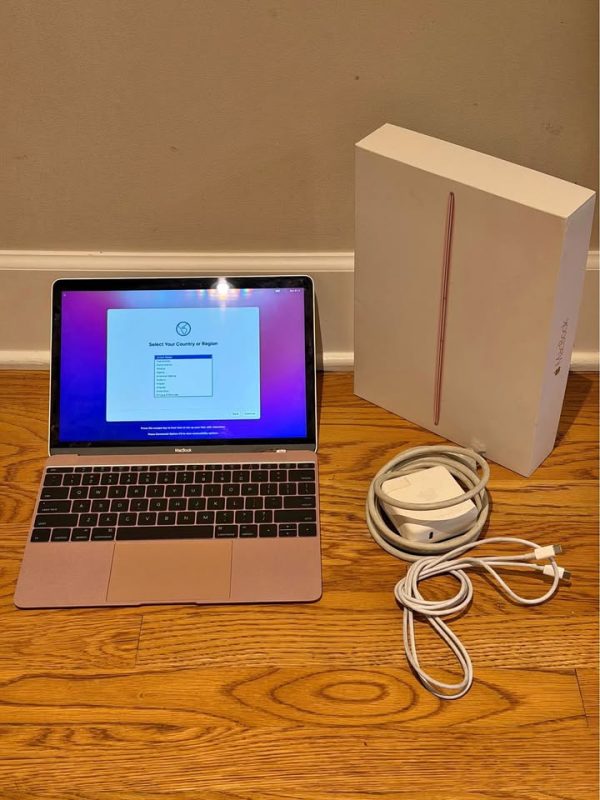 Apple MacBook (Retina, 12-inch, Early 2016), 1.2 GHz Dual-Core Intel Core m5, 8GB RAM, 512 GB SSD