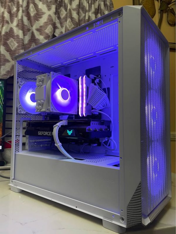 White Gaming PC ⚪️ - CPU Ryzen 3600 - GPU 3060Ti - RAM 16GB - 1TB SSD