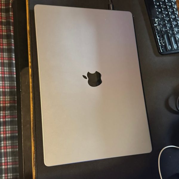 MacBook Pro 16