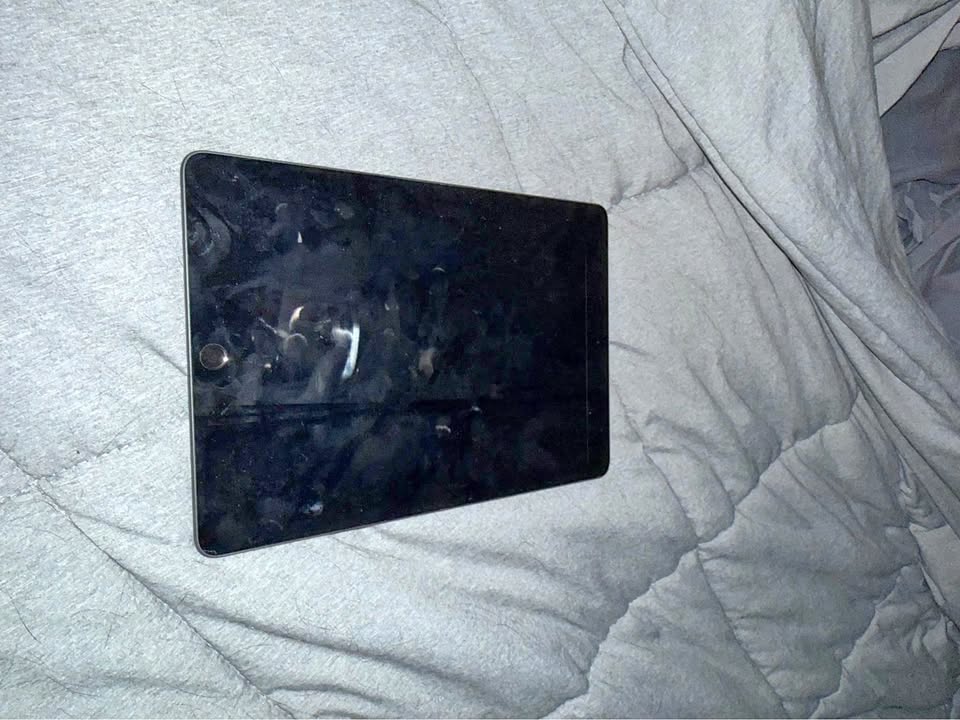 Ipad 9th gen 1 Ipad 9th gen