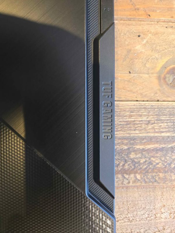 ASUS TUF Gaming A15 Laptop – Excellent Condition! Comes with 2 Xbox Controllers