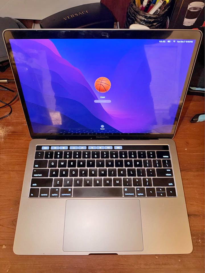 MacBook Pro Touch Bar 3 MacBook Pro Touch Bar