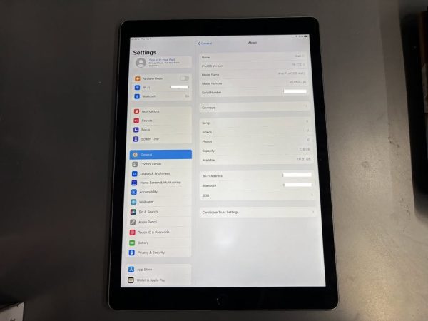 Apple iPad Pro 12.9 (1st Gen.) 128GB Space Gray (WiFi)