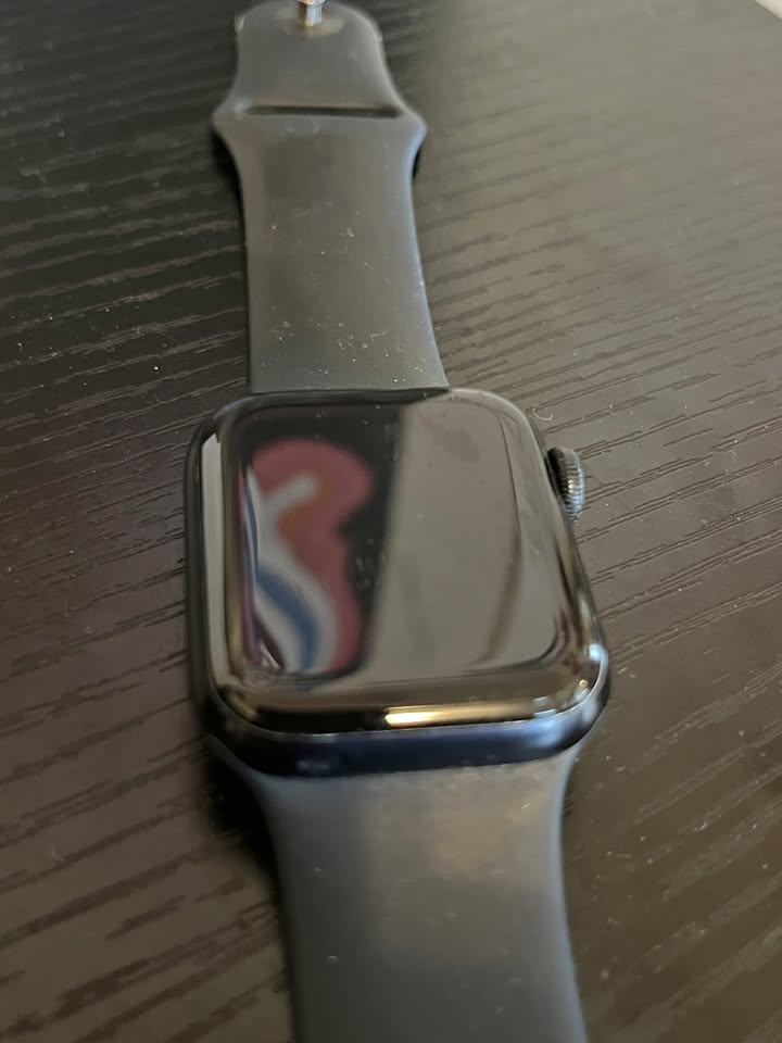 Apple watch SE 2nd generation 1 Apple watch SE 2nd generation