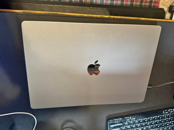 MacBook Pro 16